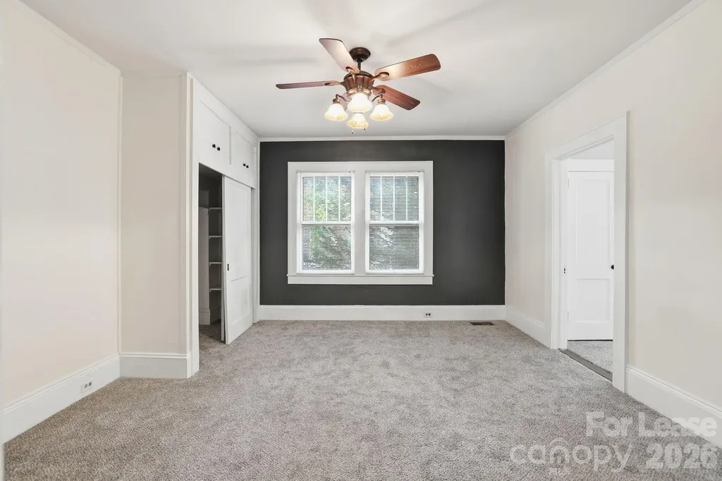 525 W Third Avenue Gastonia NC 28052