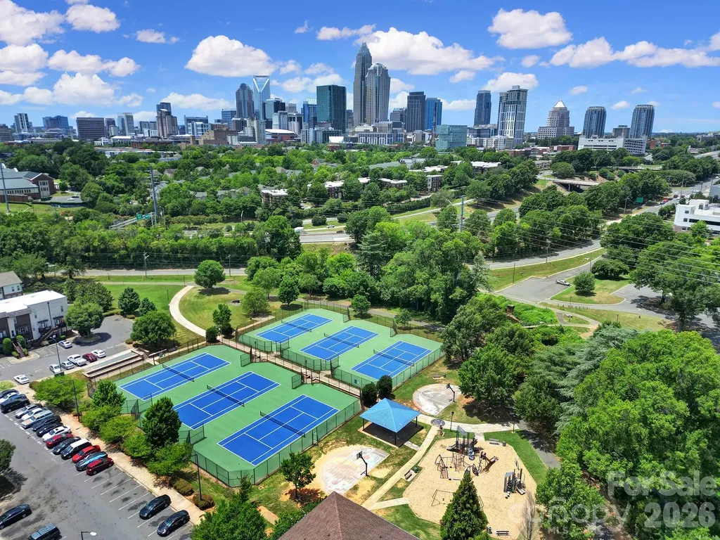 2012 Upstate Way Charlotte NC 28206