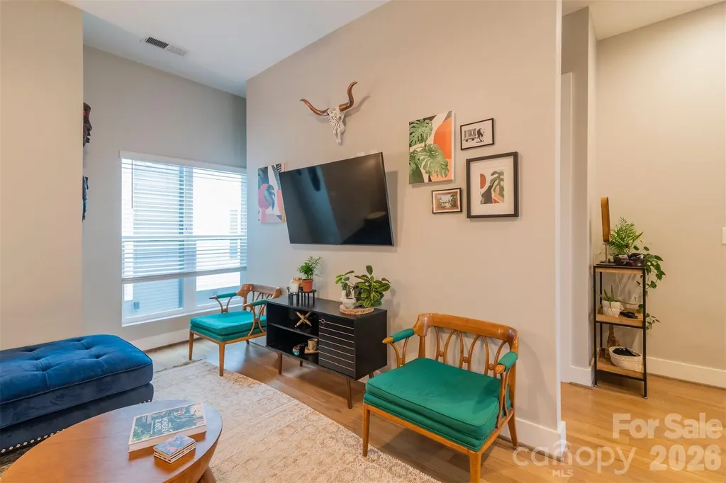 2012 Upstate Way Charlotte NC 28206
