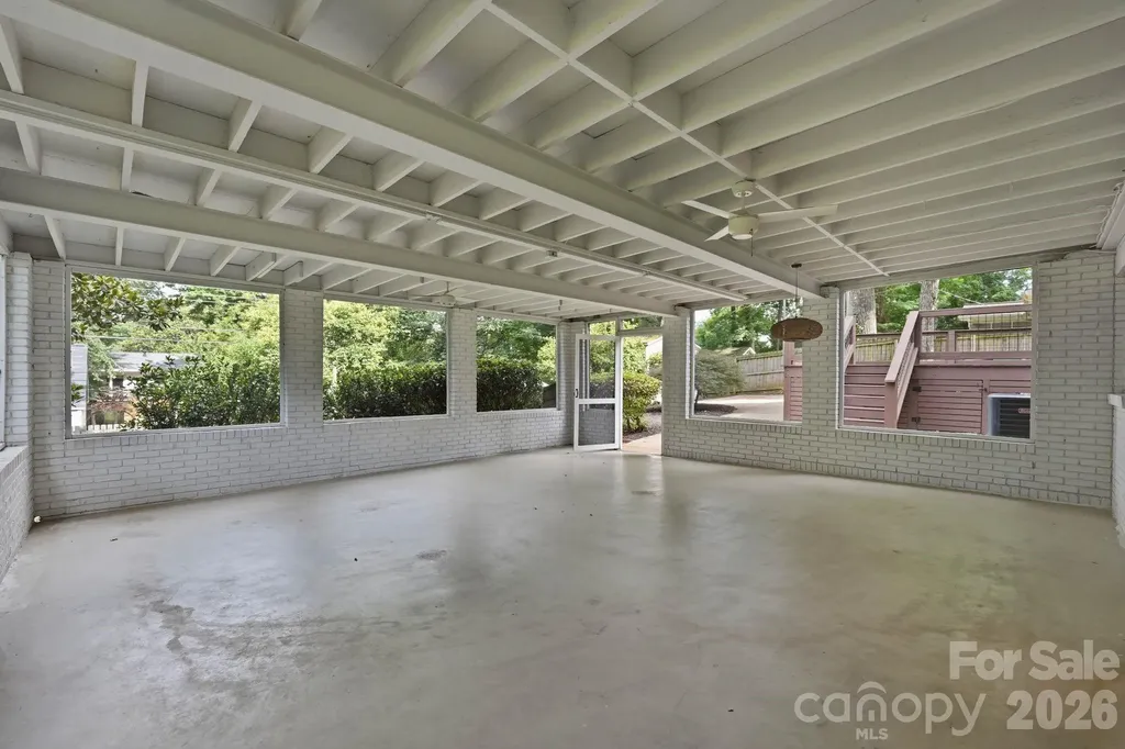 5301 Glenham Drive Charlotte NC 28210