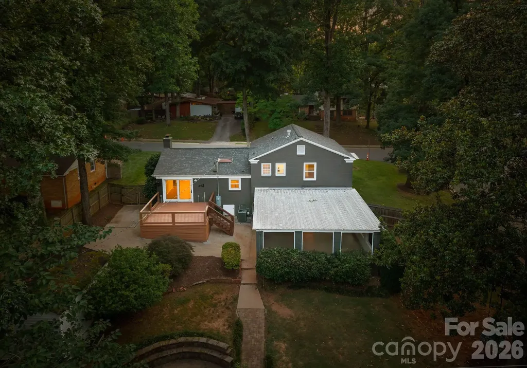 5301 Glenham Drive Charlotte NC 28210