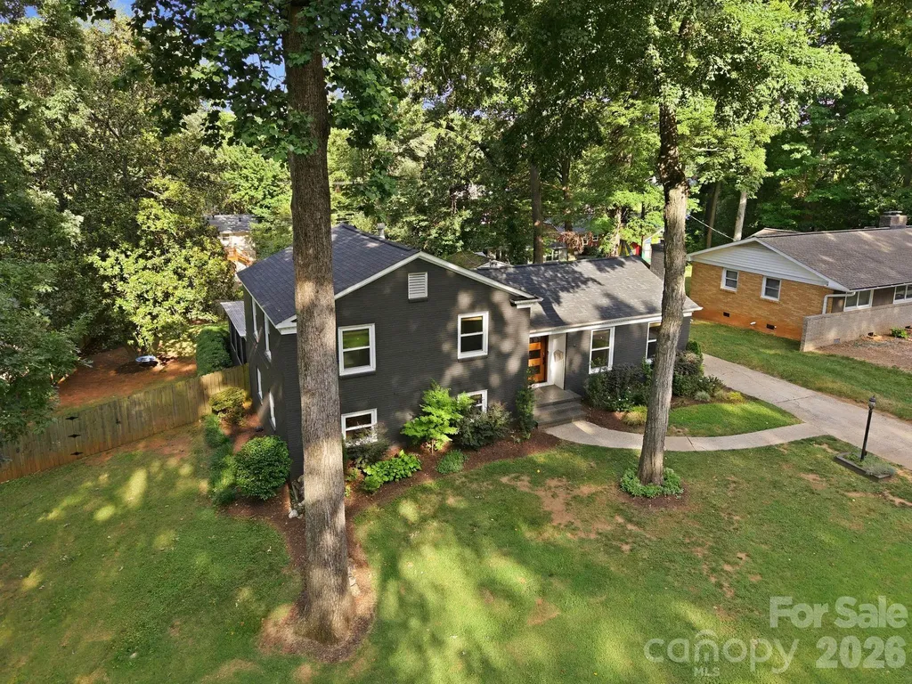 5301 Glenham Drive Charlotte NC 28210