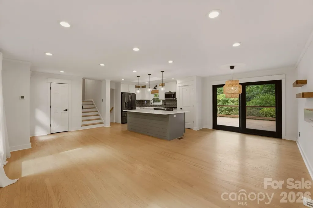 5301 Glenham Drive Charlotte NC 28210