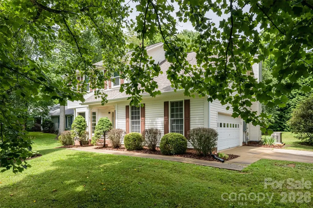 204 Windsor Forest Circle Fletcher NC 28732