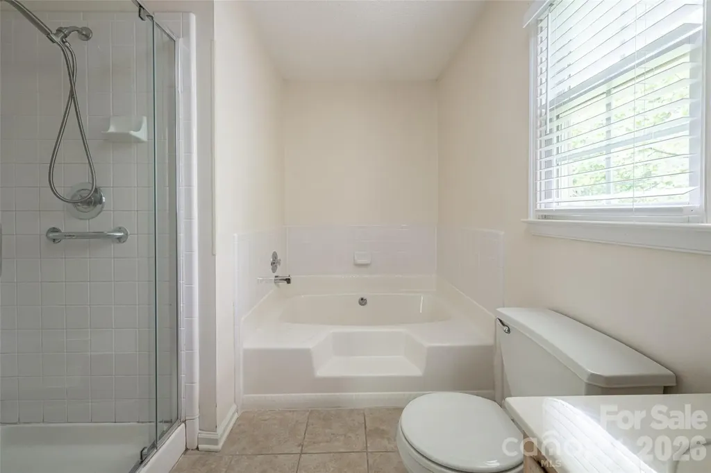 204 Windsor Forest Circle Fletcher NC 28732