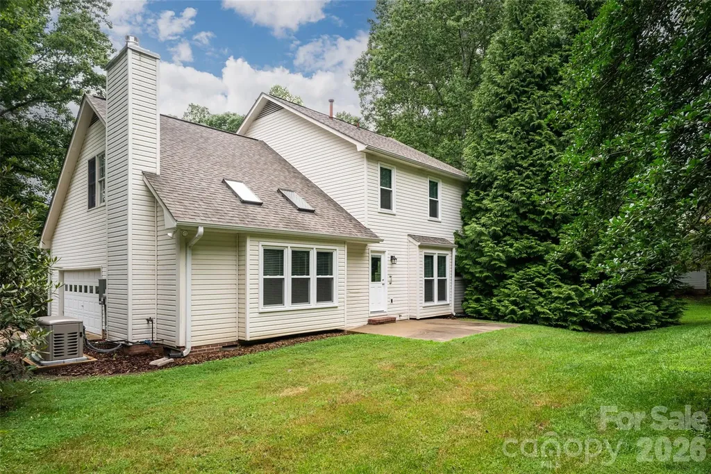 204 Windsor Forest Circle Fletcher NC 28732