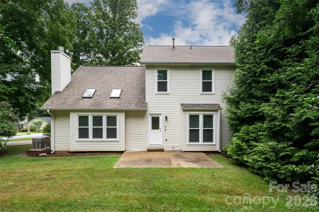 204 Windsor Forest Circle Fletcher NC 28732