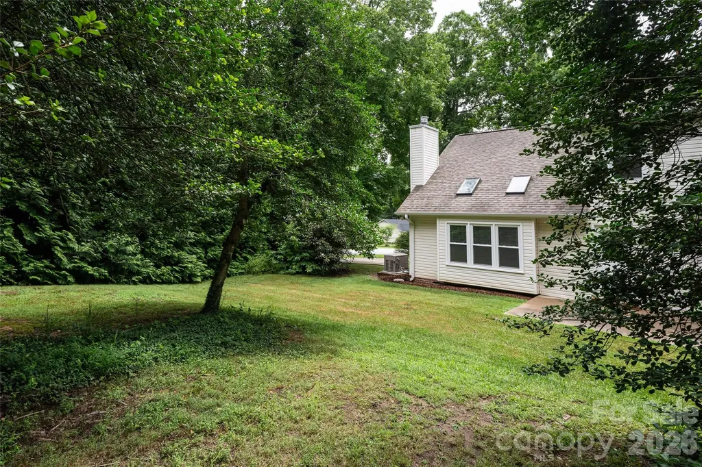 204 Windsor Forest Circle Fletcher NC 28732