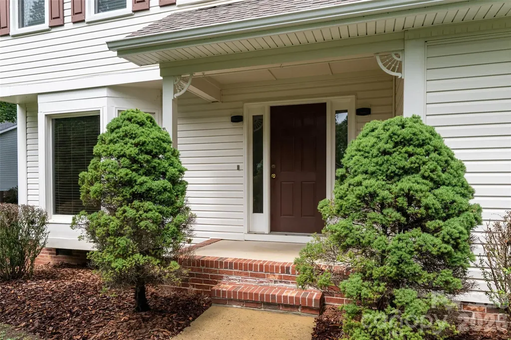 204 Windsor Forest Circle Fletcher NC 28732