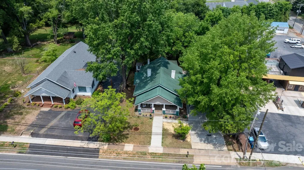 3084 W Main Street Claremont NC 28610