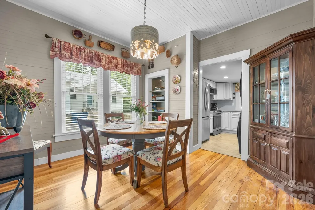 3084 W Main Street Claremont NC 28610