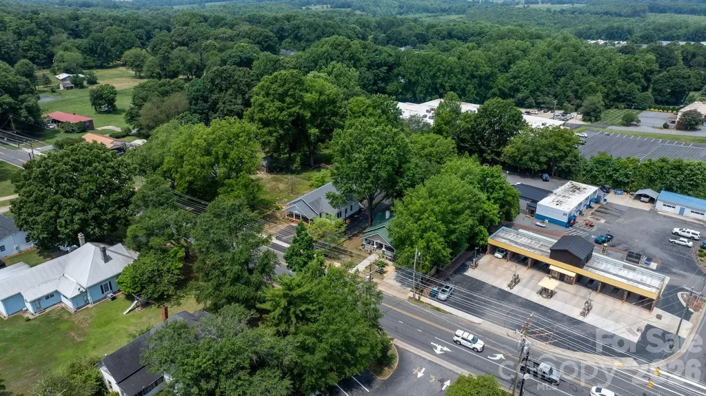 3084 W Main Street Claremont NC 28610