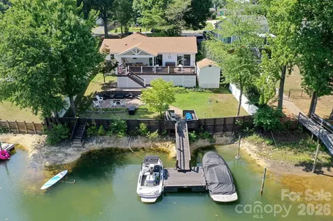 21200 Rio Oro Drive Cornelius NC 28031