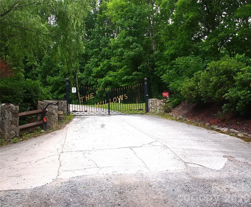 00 Sage Lane Waynesville NC 28785