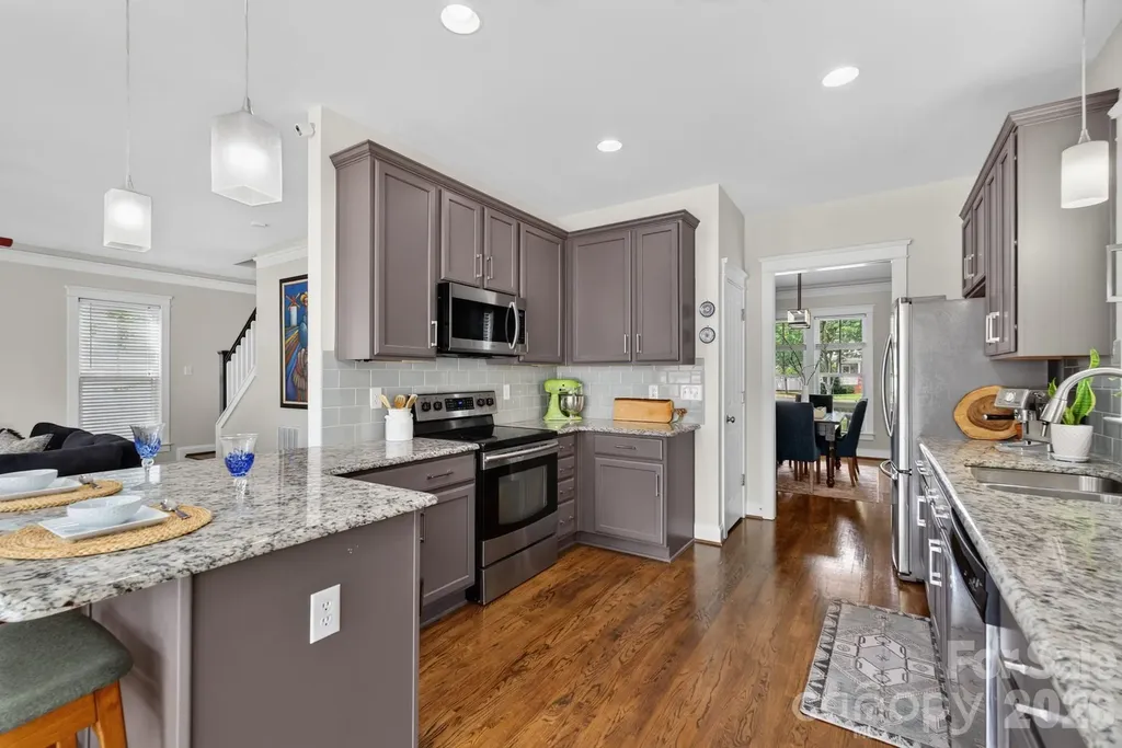 10102 Tolleson Avenue Charlotte NC 28277