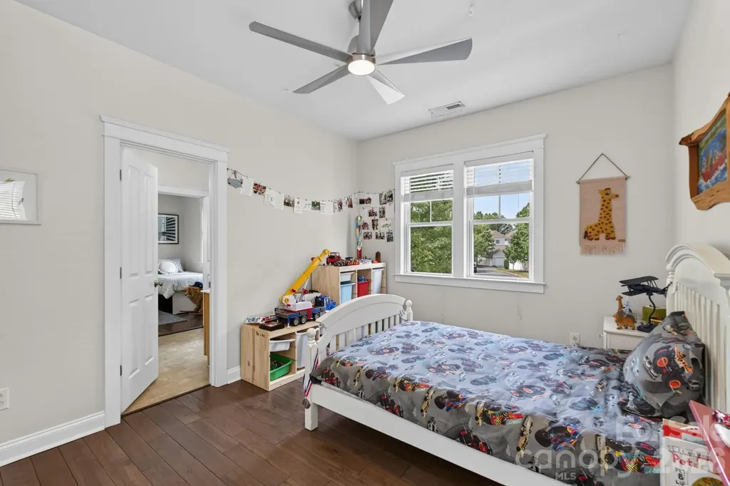 10102 Tolleson Avenue Charlotte NC 28277