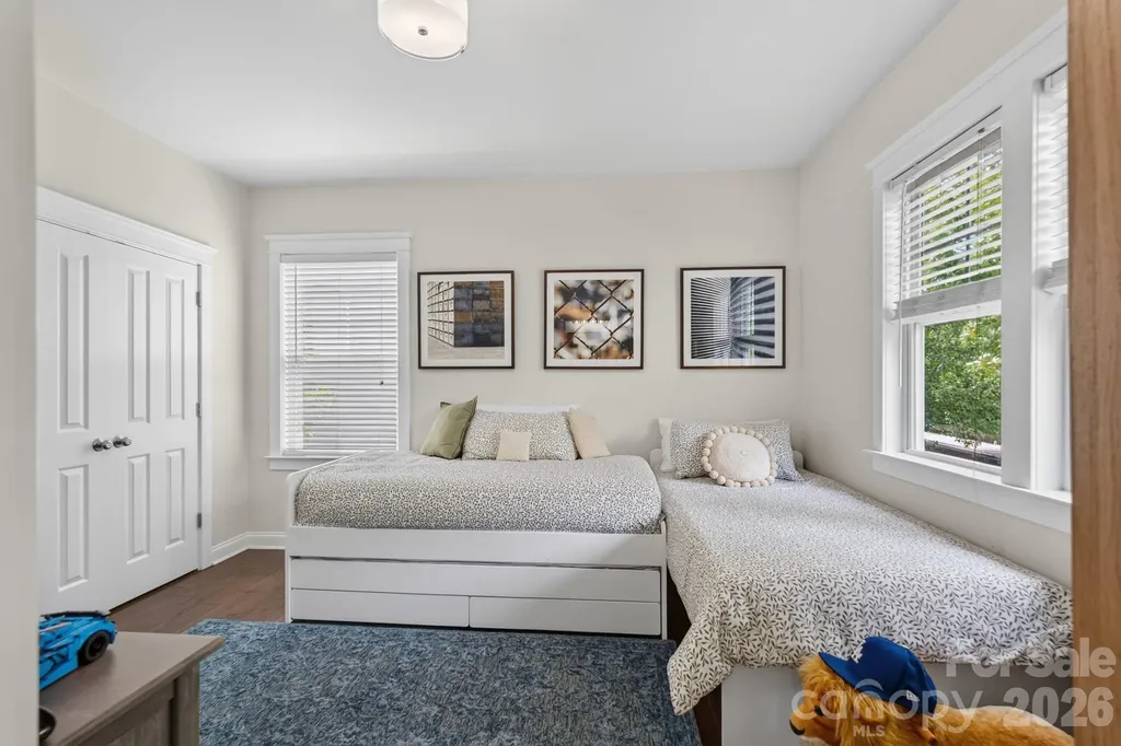 10102 Tolleson Avenue Charlotte NC 28277