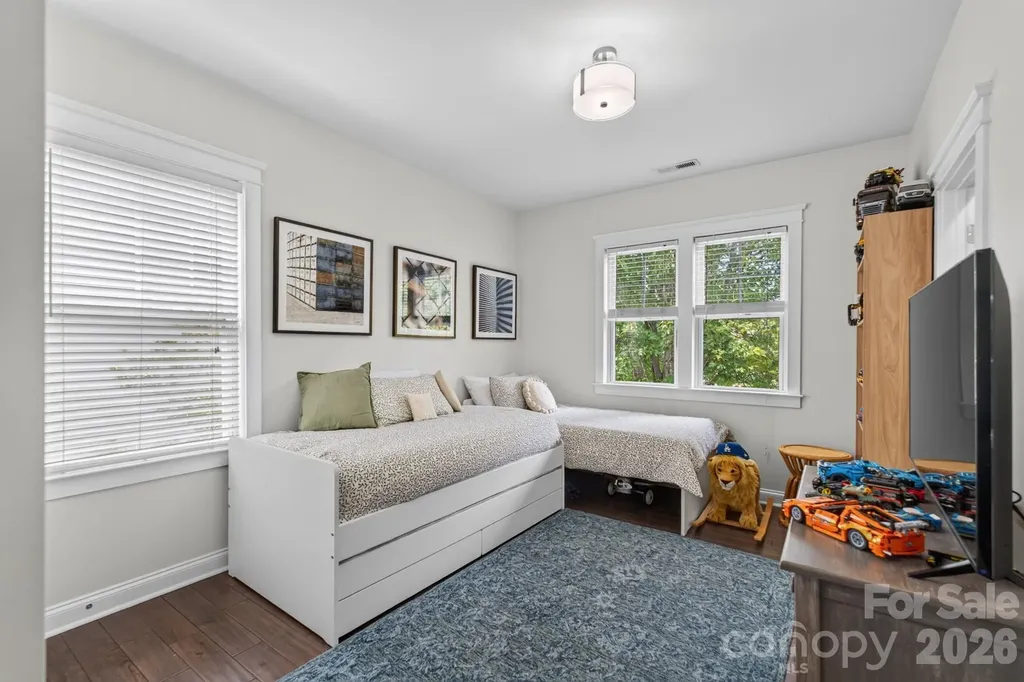 10102 Tolleson Avenue Charlotte NC 28277
