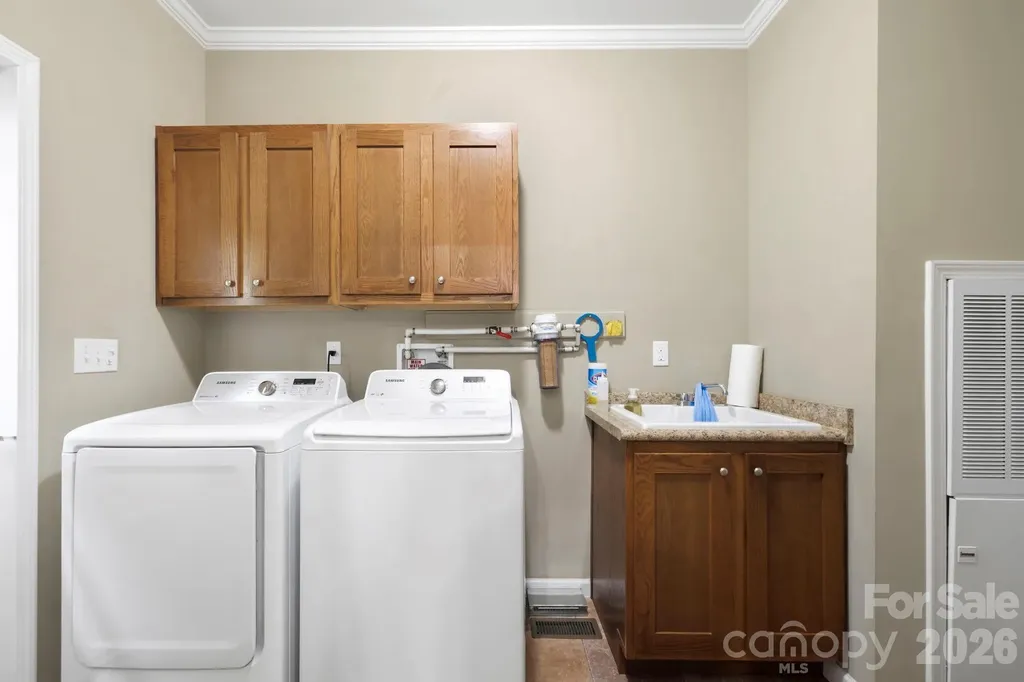 135 Herron Cove Road Weaverville NC 28787