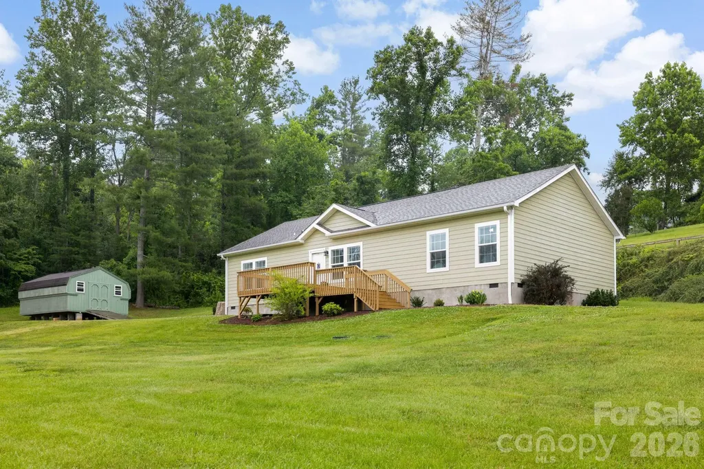 135 Herron Cove Road Weaverville NC 28787