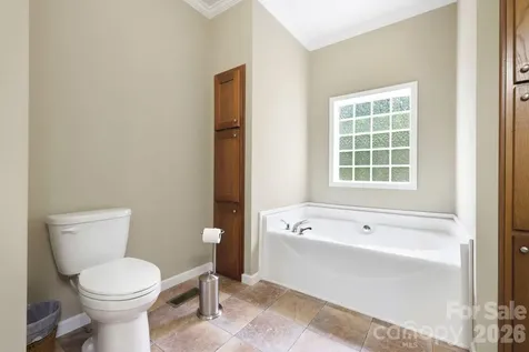 135 Herron Cove Road Weaverville NC 28787