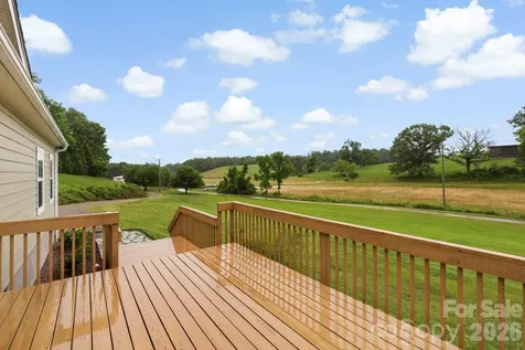 135 Herron Cove Road Weaverville NC 28787