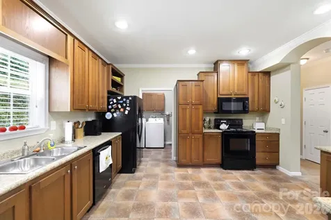 135 Herron Cove Road Weaverville NC 28787