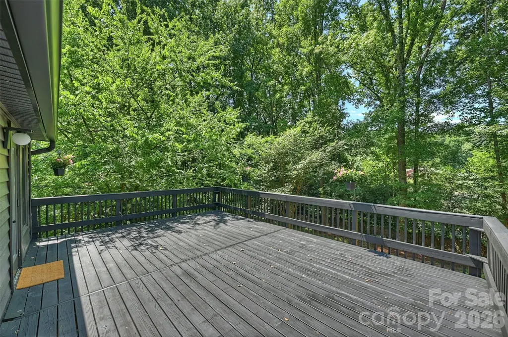 7323 Rollingridge Drive Charlotte NC 28211