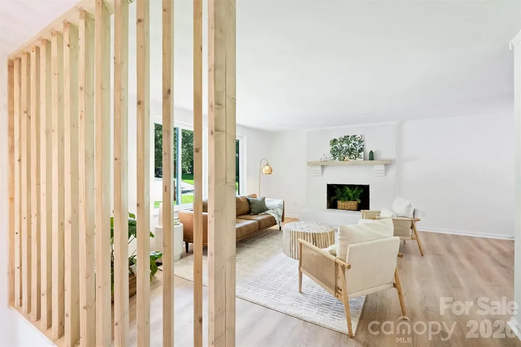 7323 Rollingridge Drive Charlotte NC 28211