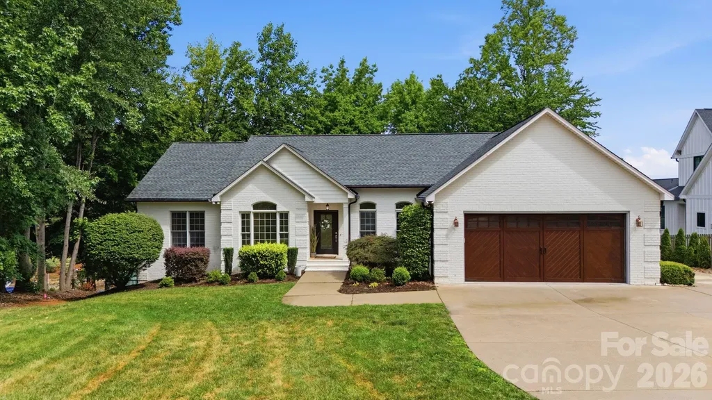 7559 Rabbit Circle Denver NC 28037
