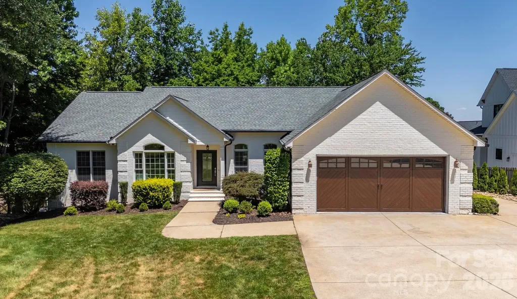 7559 Rabbit Circle Denver NC 28037