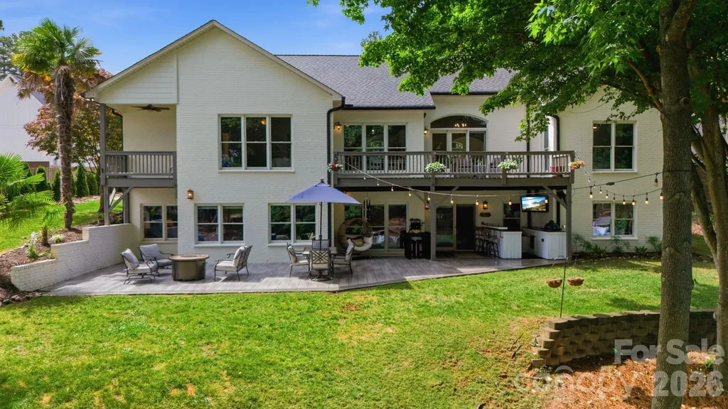 7559 Rabbit Circle Denver NC 28037