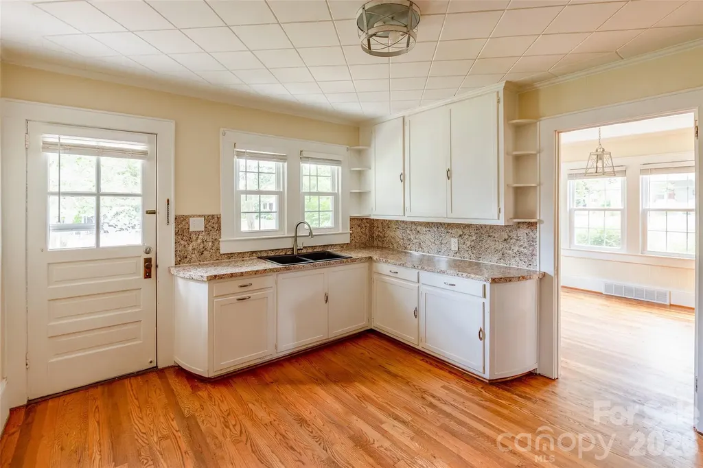 168 Park Street Statesville NC 28677
