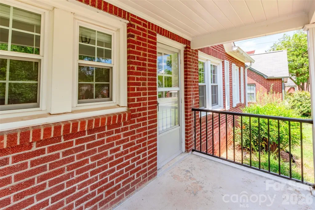 168 Park Street Statesville NC 28677