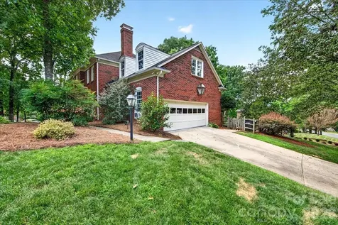 10300 Ben Franklin Court Charlotte NC 28277