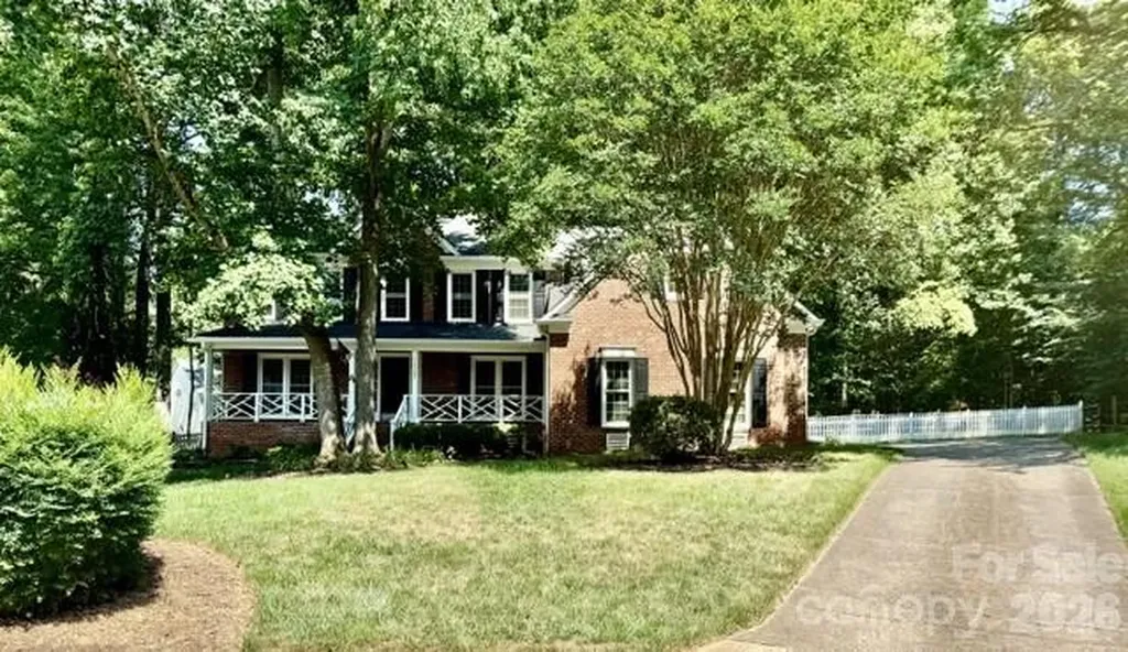 12903 Fallcross Court Huntersville NC 28078