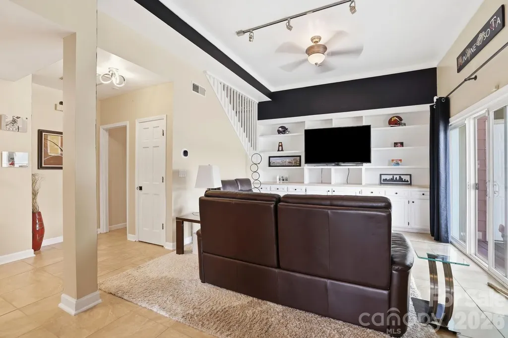 9817 Emerald Point Drive Charlotte NC 28278