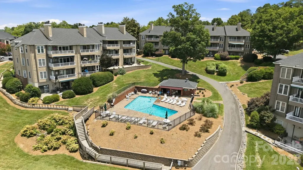 9817 Emerald Point Drive Charlotte NC 28278