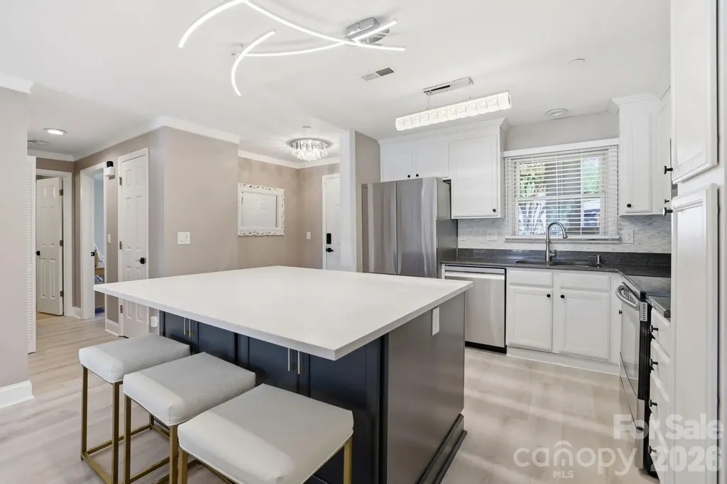 9817 Emerald Point Drive Charlotte NC 28278