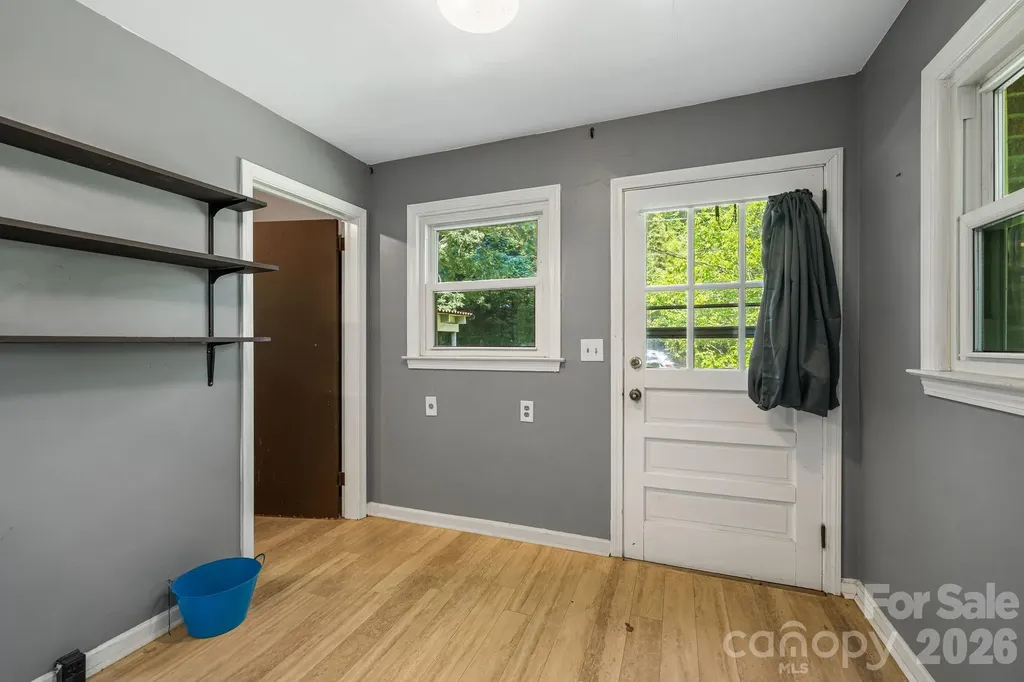 917 Fassifern Court Hendersonville NC 28791