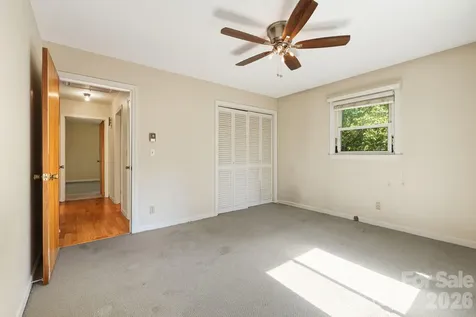 917 Fassifern Court Hendersonville NC 28791