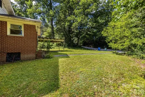 917 Fassifern Court Hendersonville NC 28791