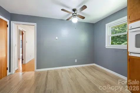 917 Fassifern Court Hendersonville NC 28791