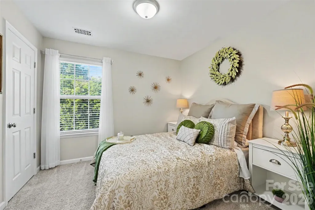 10731 Northgate Trail Drive Charlotte NC 28215