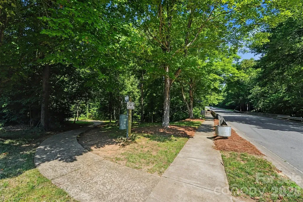 10731 Northgate Trail Drive Charlotte NC 28215