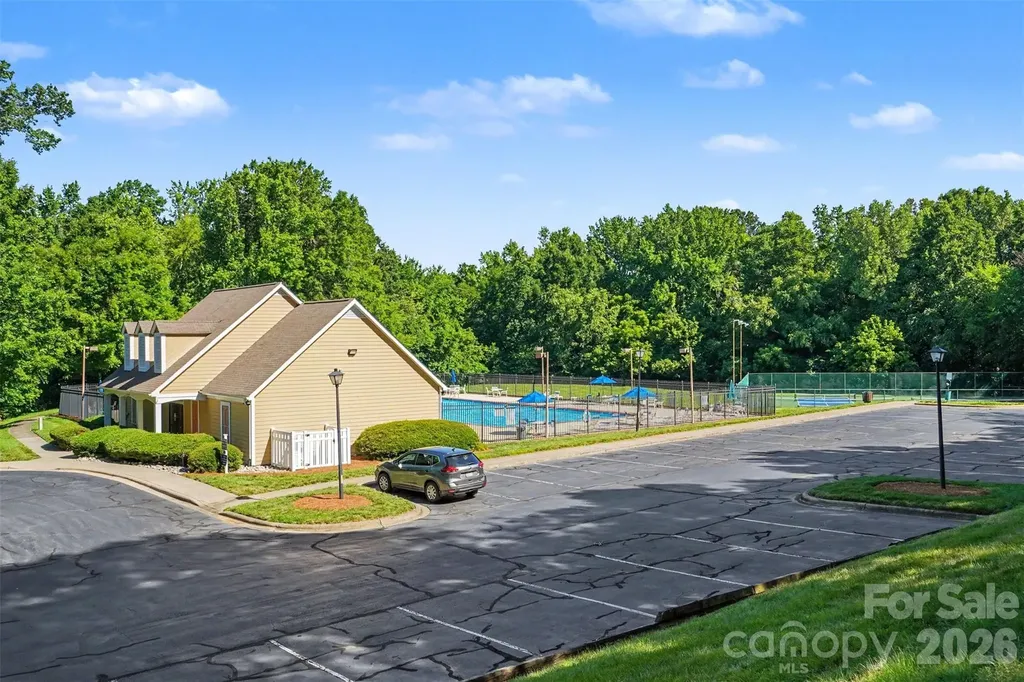 10731 Northgate Trail Drive Charlotte NC 28215