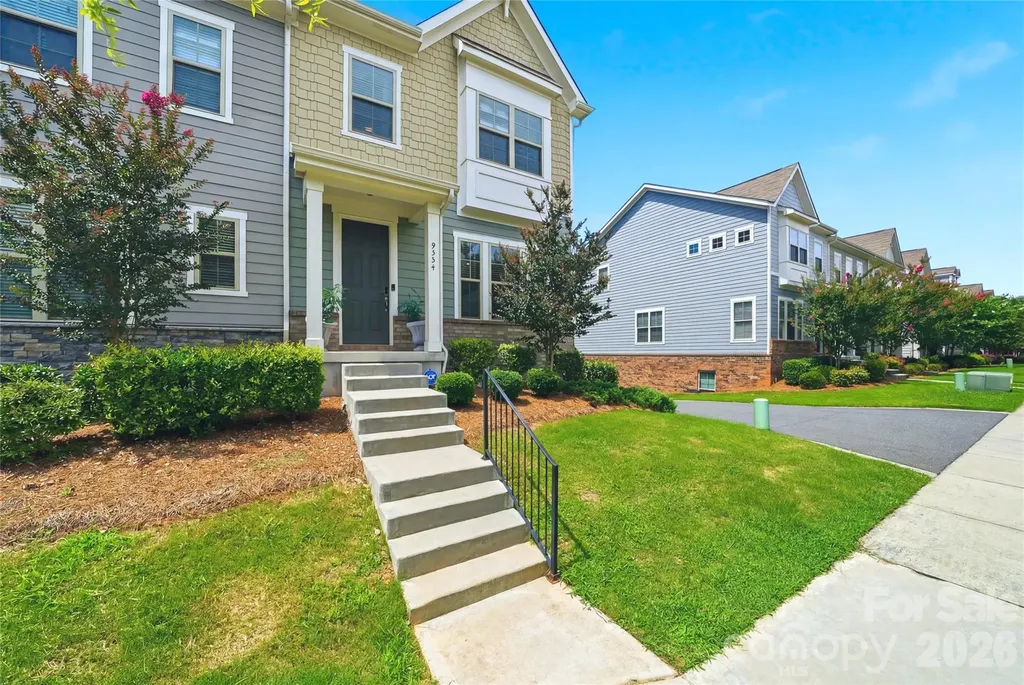 9524 Ainslie Downs Street Charlotte NC 28273