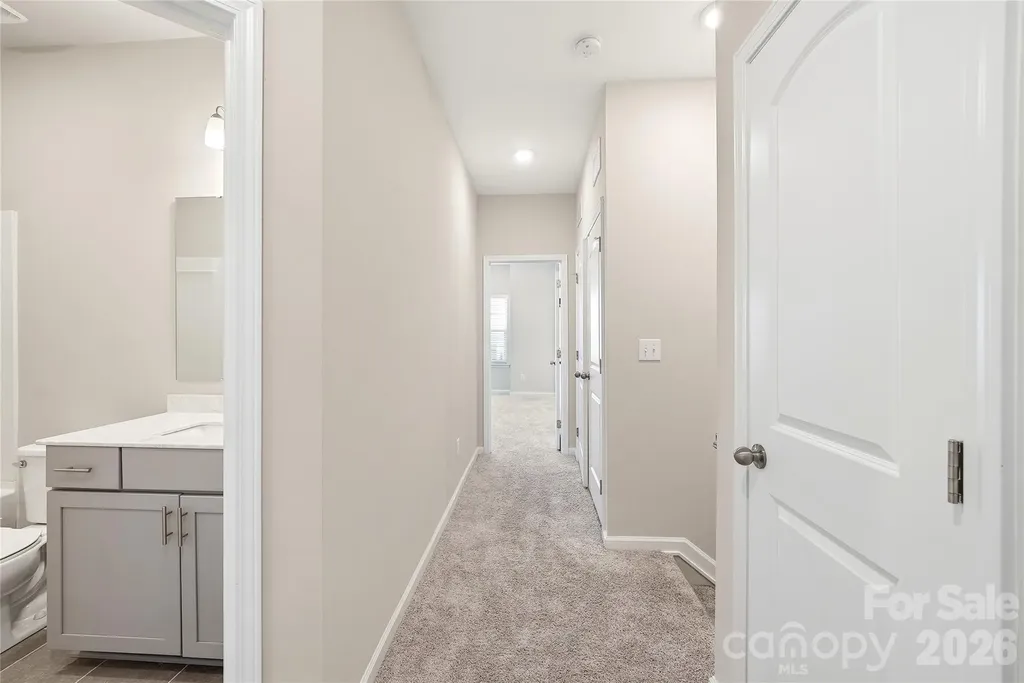 9524 Ainslie Downs Street Charlotte NC 28273