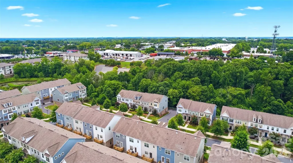 9524 Ainslie Downs Street Charlotte NC 28273