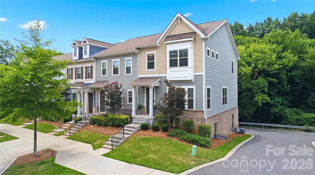 9524 Ainslie Downs Street Charlotte NC 28273